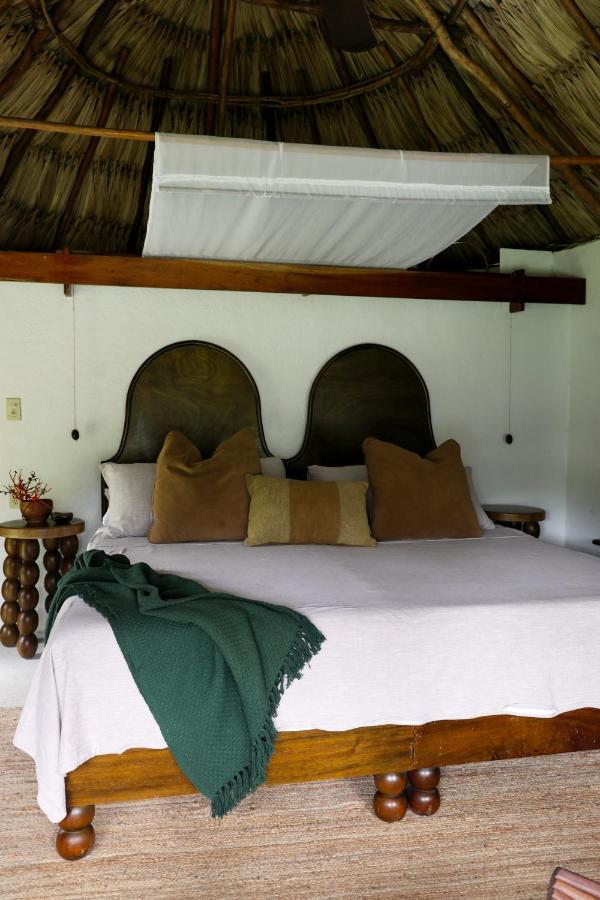 Jade Jungle Resort Teakettle Village Exterior foto